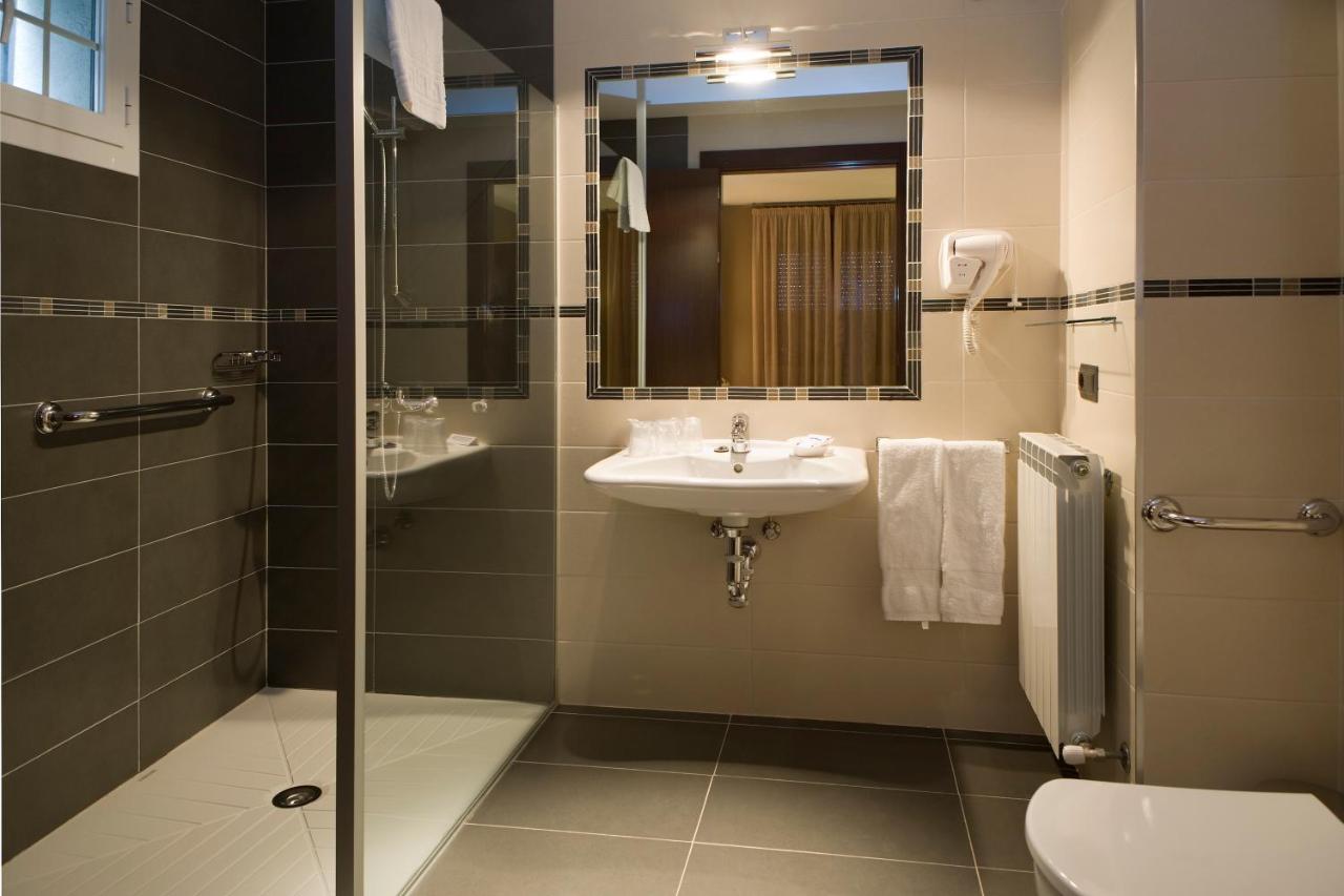 Hostal Rural Villa Vieja Olite Bagian luar foto